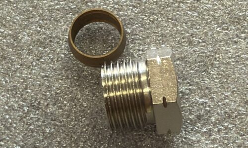 Herz Compression Adapter metal-to-metal joint 1/2 x 15mm Nut 1629201 for Heating and Heat Interface Unit System