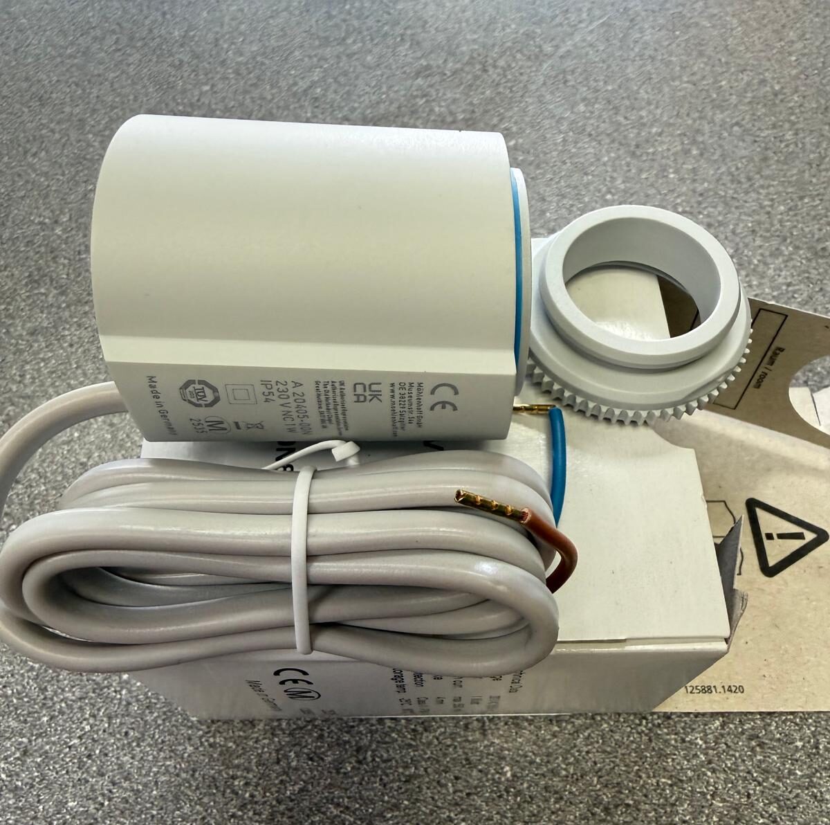 AI-10560.89 Flamco Meibes Thermal Actuator 230v + 2m Cable ( M10560.89 )
