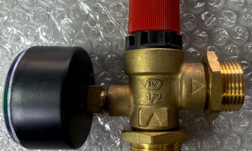 PREL103003 Reliance 1/2" F x F Pressure Relief Valve 3 Bar with Gauge for Heating and Heat Interface Unit Systems