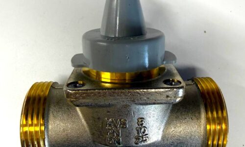 065F0124 – VMT 25/2 Straight Control Valve, 28 mm, Kvs 8 – Danfoss