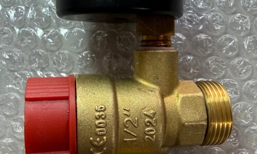 Pressure Relief Valve with Pressure Gauge MxF G 1/2" for Tacotherm HIU for Heating and Heat Interface Unit Systems. Condition: New